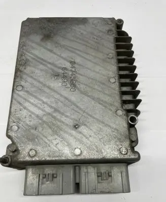 Chrysler Voyager Engine control unit/module 04745860