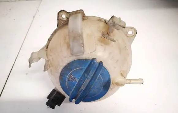 Coolant expansion tank/reservoir