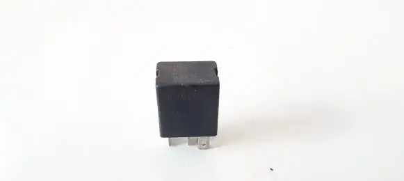 Renault Megane II Other relay 7700414484