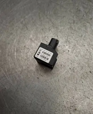 Mercedes-Benz E W211 ESP acceleration yaw rate sensor A1635420618 1370113246 10098000511