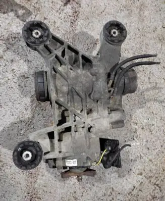 Volkswagen PASSAT B8 Rear differential ZSB0Cr525010f 0Cr525010f 0CQ907554H