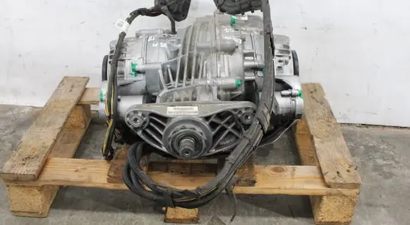 BMW X5M E70 Rear differential 7597990 33107597990