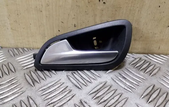 Ford Focus Rear door interior handle AM51U22601BDW