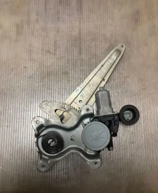Rear door window regulator with motor