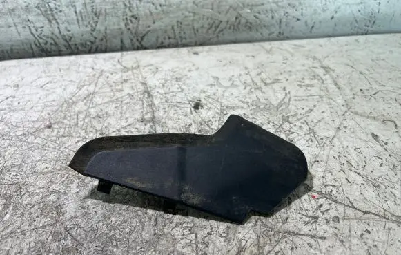 Dodge Challenger Tail light part 68175180AA 66592