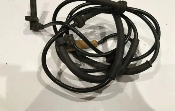 Alfa Romeo 156 ABS brake wheel speed sensor 026500704