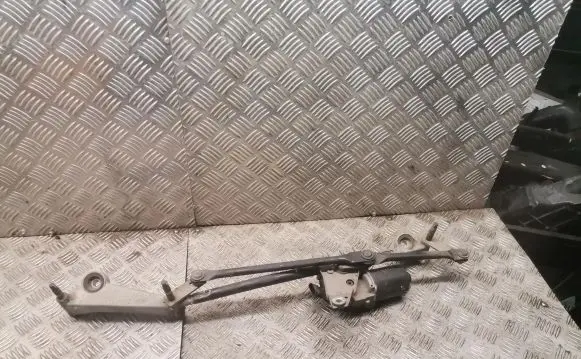 Mercedes-Benz CLA C117 X117 W117 Front wiper linkage and motor a1769061800