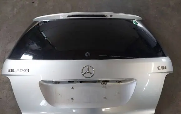 Mercedes-Benz ML W164 Tailgate/trunk/boot lid