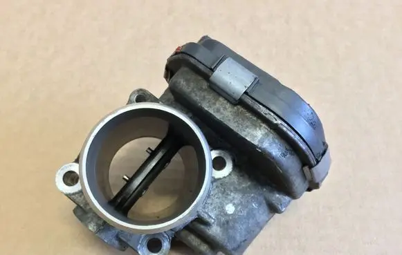 Ford Focus Throttle valve 9673534480 28275019 28098656
