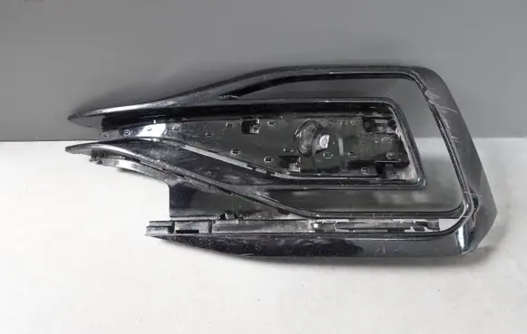 Volkswagen PASSAT B8 Front bumper lower grill 3G0853793B