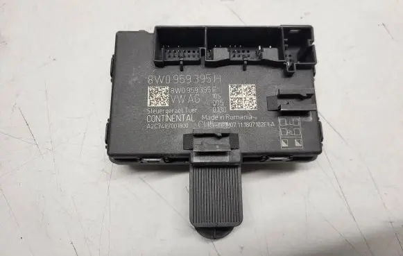 Audi A4 S4 B9 Door control unit/module 8W0959395H 8W0959395F