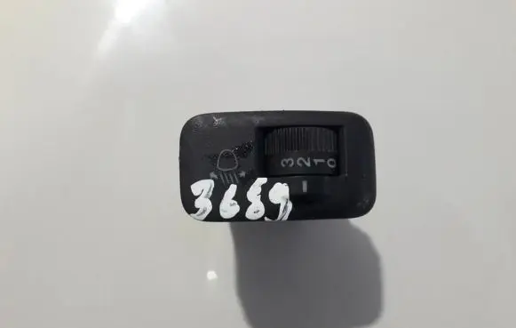 Honda CR-V Headlight level height control switch m20010hjss5a