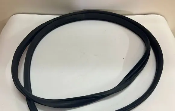 Mazda 3 III Front door rubber seal 