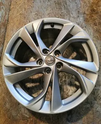 R17 alloy rim