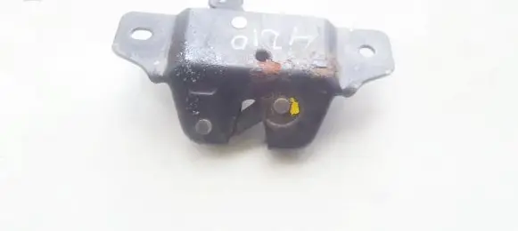 Peugeot 406 Seat back rest lock catch 