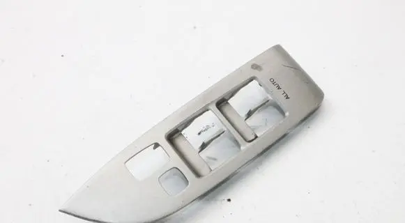 Lexus RX 330 - 350 - 400H Front door card panel trim 7423048130