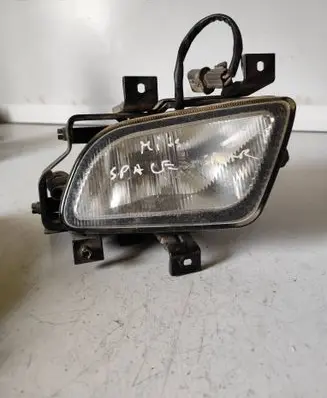 Mitsubishi L400, Space Gear Headlight/headlamp dust cover 133368