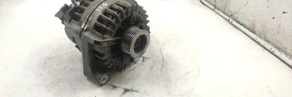 BMW 3 E90 E91 Generator/alternator 7802261