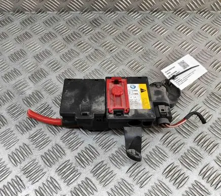 Porsche Cayenne (9Y0 9Y3) Current control relay 4M0941823