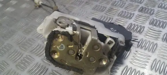 Honda Accord Front door lock k33l