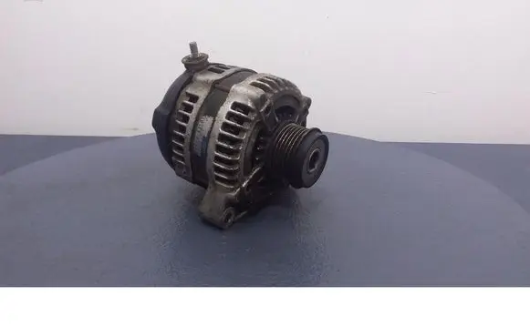 Chevrolet Caravan Generator/alternator 04868431AE
