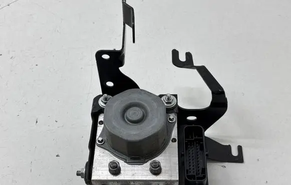 Renault Captur ABS Pump 476601203R