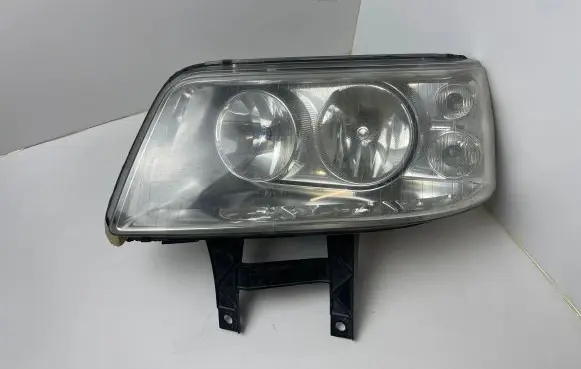 Volkswagen Transporter - Caravelle T5 Headlight/headlamp 7H1941015T 0301195201