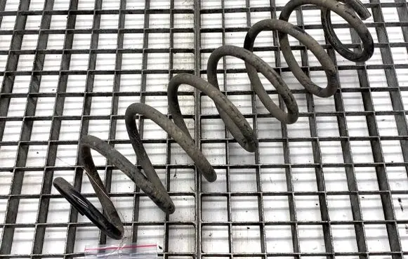 Toyota Yaris Cross Rear coil spring 