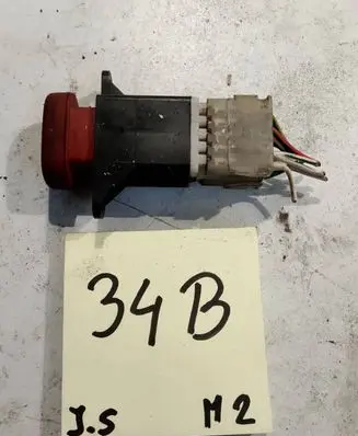 Renault Clio I Hazard light switch 7700840003