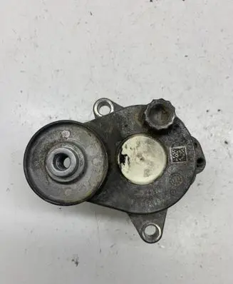 Mercedes-Benz E W212 Alternator belt tensioner A6512001370