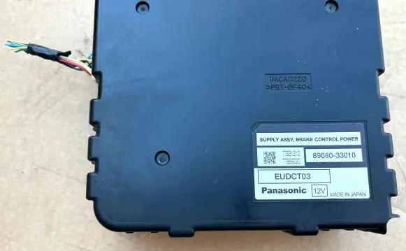 Lexus RX 330 - 350 - 400H Brake system control unit/module 8968033010