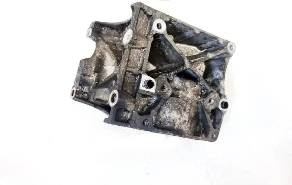 Ford Focus Engine mounting bracket 4m5q19d624cc