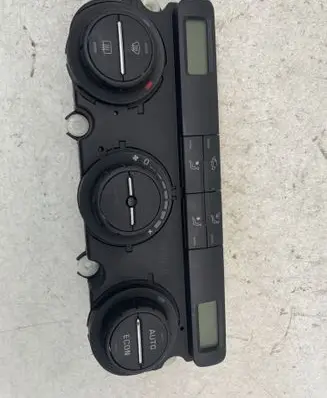 Skoda Octavia Mk2 (1Z) Climate control unit 74241061