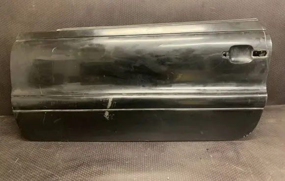 Door (2 Door Coupe)