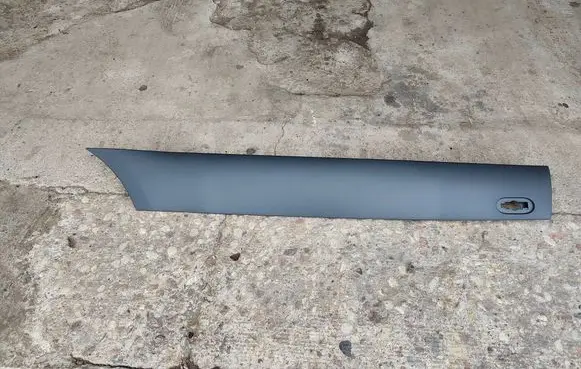 Mercedes-Benz Sprinter W907 W910 Rear fender molding trim A9106905900 A9106901302
