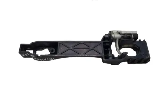 Front door exterior handle/bracket