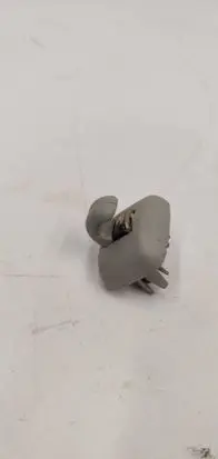 Sun visor clip/hook/bracket