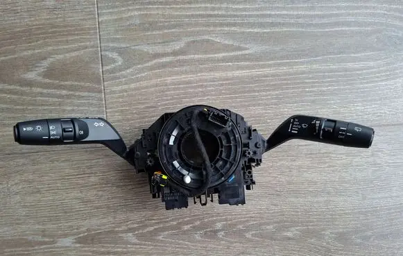 Nissan X-Trail T33 Indicator stalk 25546RA1B 6UE6A