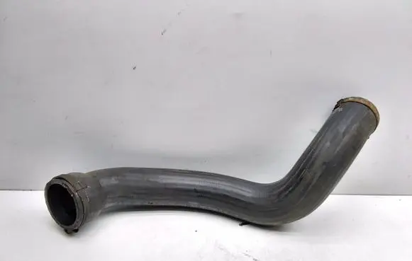 Volvo V70 Intercooler hose/pipe 30636786