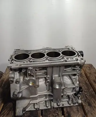 Volkswagen Tiguan Engine 05E103023