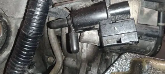 Mazda 6 Turbo solenoid valve K5T49091