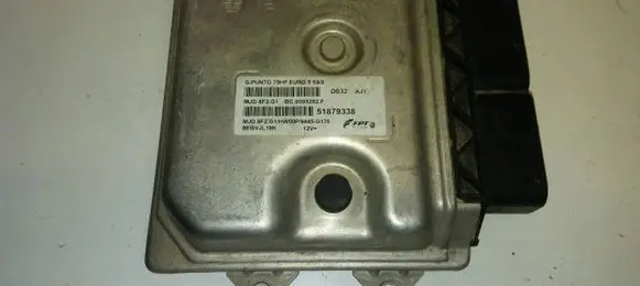 Fiat Punto Evo Engine control unit/module 51879338 8EGVJL19K C0095282F