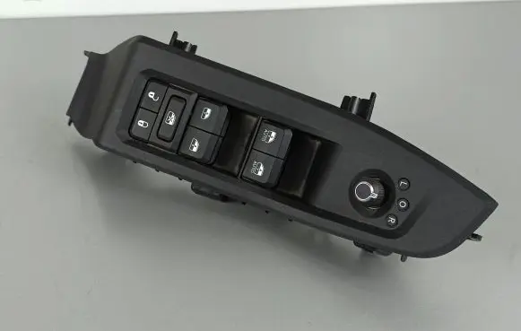 Jeep Grand Cherokee WL Electric window control switch 68381732AC
