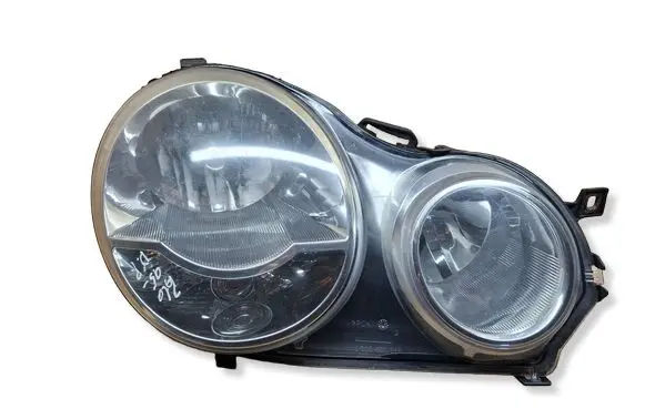 Volkswagen Polo Headlight/headlamp 6Q1941008M 0301190202 1305630386