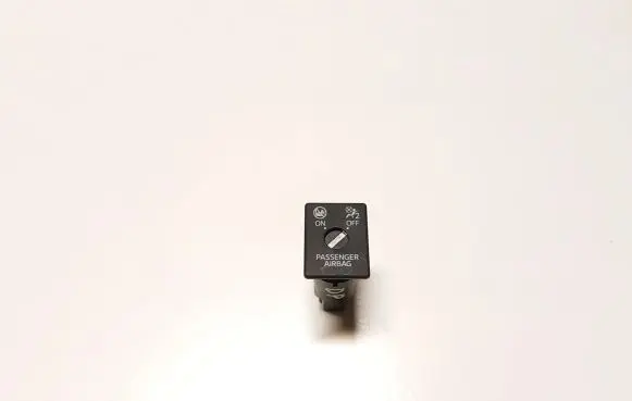 Mazda CX-3 Passenger airbag on/off switch DA6A666H0