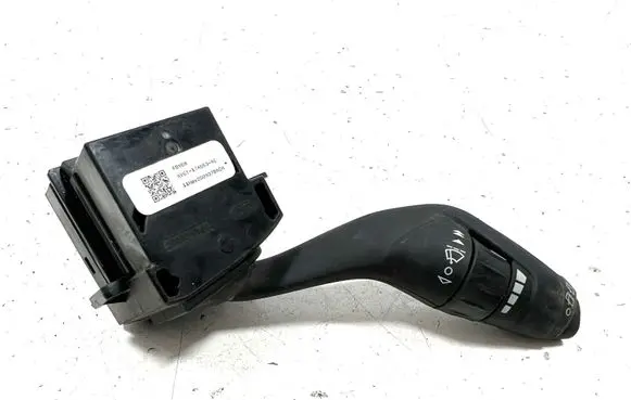Ford Focus Wiper control stalk AV6T17A553AC 250937BACH