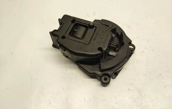 BMW 2 F45 Intake manifold valve actuator/motor 17660546 CZ17660546