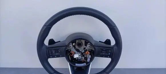 Nissan Qashqai J12 Steering wheel 48430-6UJ2D