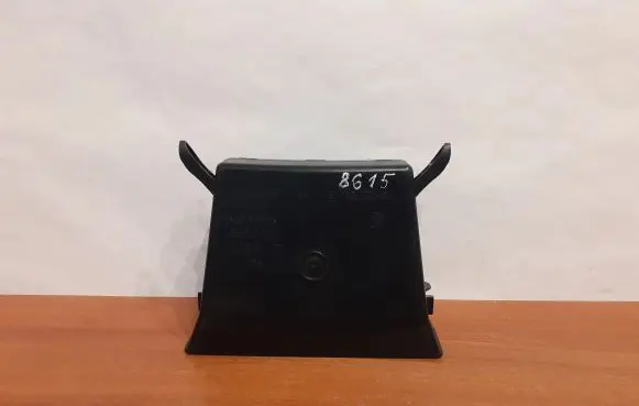 BMW 5 GT F07 Glove box 9142154 8615