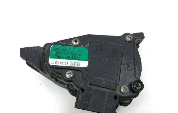 Audi A6 S6 C5 4B Accelerator pedal position sensor 8D1721523E 6PV00837503